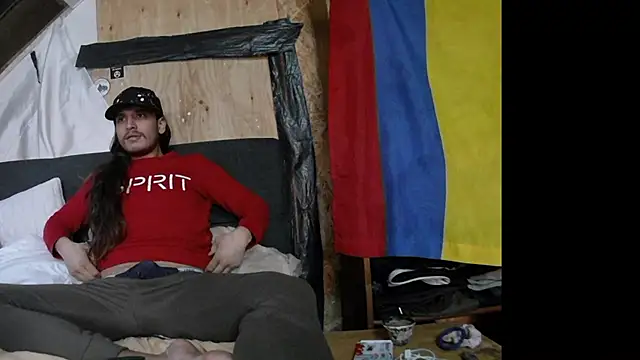 ColombianAMST online show from November 16, 2025, 2:55 pm