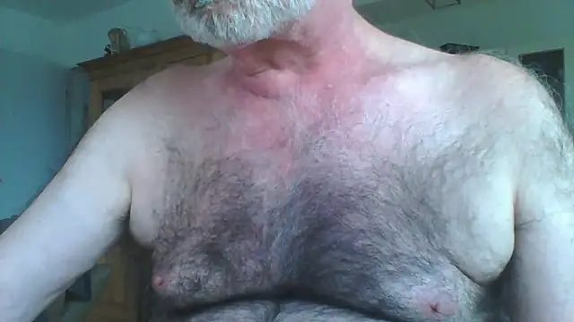 haarigcgn online show from February 11, 2026, 2:17 pm