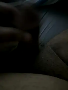 benza1978 online show from December 2, 2025, 5:42 am