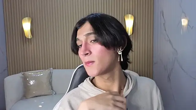 zoe tp online show from November 30, 2025, 1:01 pm