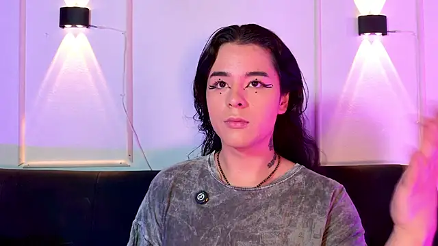 Snapshot of Angel-umbra chatting on April 10, 2026, 7:54 pm Angel-umbra online show from April 10, 2026, 7:54 pm