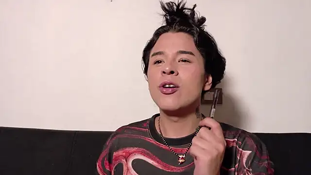 Snapshot of Angel-umbra chatting on March 11, 2026, 7:24 am Angel-umbra online show from March 11, 2026, 7:24 am