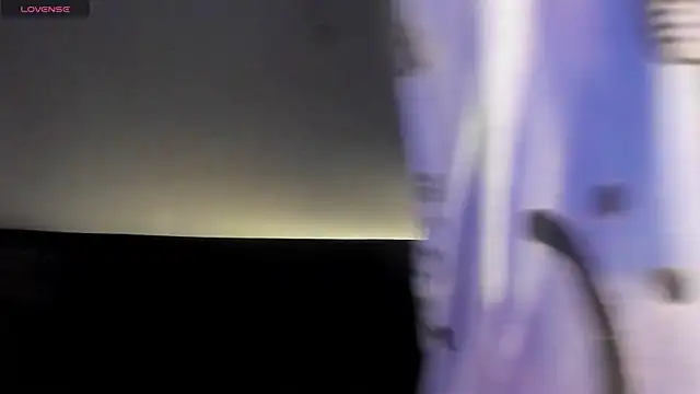 Angel-umbra online show from November 26, 2025, 8:20 pm