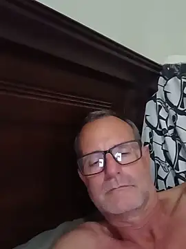 nard53 online show from June 17, 2026, 3:06 am
