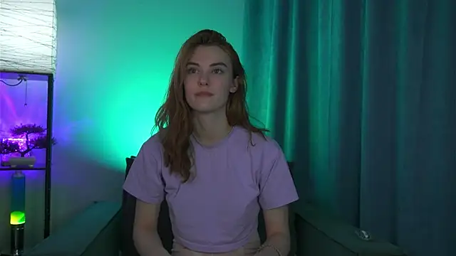 foxy cute4you online show from February 13, 2026, 6:41 pm