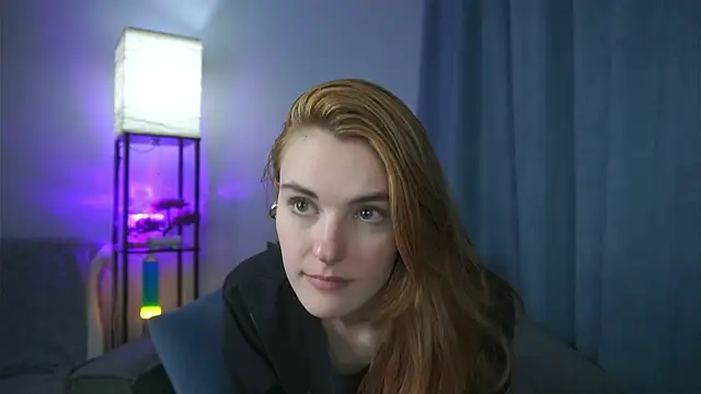 Snapshot of foxy_cute4you chatting on March 3, 2026, 6:26 pm foxy cute4you online show from March 3, 2026, 6:26 pm