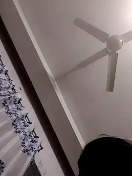 Powerfull08 online show from November 27, 2025, 5:24 pm