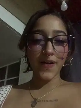 Snapshot of LilithMonette chatting on March 23, 2026, 3:06 am LilithMonette online show from March 23, 2026, 3:06 am