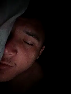 Snapshot of Gabo32445 chatting on February 27, 2026, 6:46 am Gabo32445 online show from February 27, 2026, 6:46 am