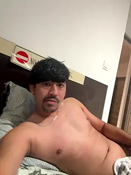 Jhonneeey online show from November 18, 2025, 3:04 pm