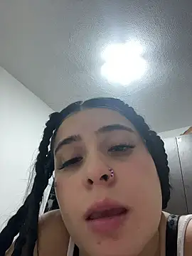 Snapshot of Katherinesweett_ chatting on January 9, 2026, 4:30 am Katherinesweett online show from January 9, 2026, 4:30 am