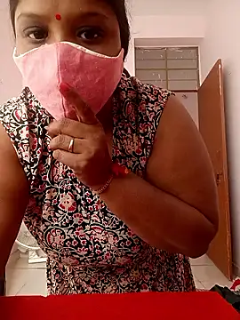 CUTE-LOVE-SWEETS online show from January 18, 2026, 4:27 am