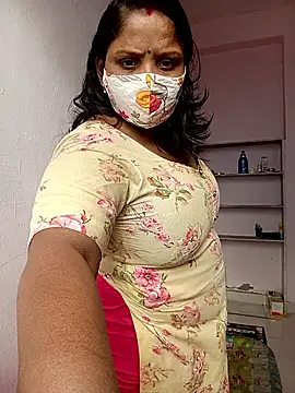 CUTE-LOVE-SWEETS online show from December 16, 2025, 4:39 am