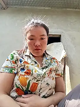 meomeo-00 online show from February 6, 2026, 4:41 am