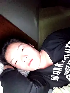 meomeo-00 online show from January 16, 2026, 4:11 pm