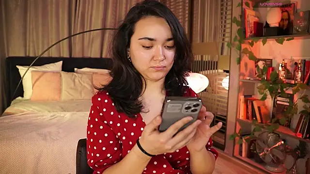 Snapshot of Shadow_Lotus chatting on November 22, 2025, 2:49 pm Shadow Lotus online show from November 22, 2025, 2:49 pm