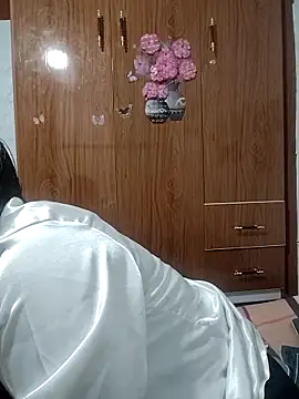 Cover-baa online show from March 23, 2026, 1:55 pm