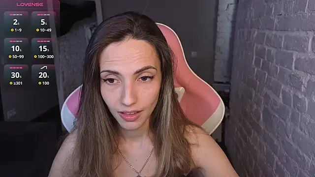 amelia meili online show from June 15, 2026, 1:33 pm