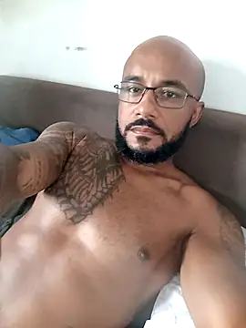 Snapshot of blackmamba3887 chatting on November 24, 2025, 10:37 am blackmamba3887 online show from November 24, 2025, 10:37 am