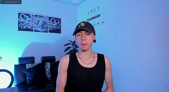 Snapshot of James_Adams_01 chatting on November 24, 2025, 12:27 pm James Adams 01 online show from November 24, 2025, 12:27 pm