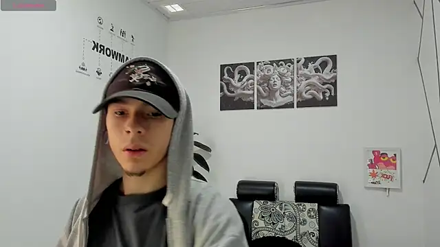 James Adams 01 online show from December 2, 2025, 12:18 pm