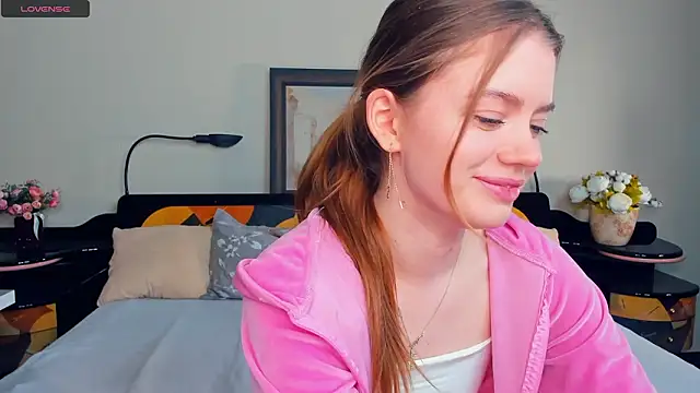 AngelesBenitz online show from March 27, 2026, 8:37 am