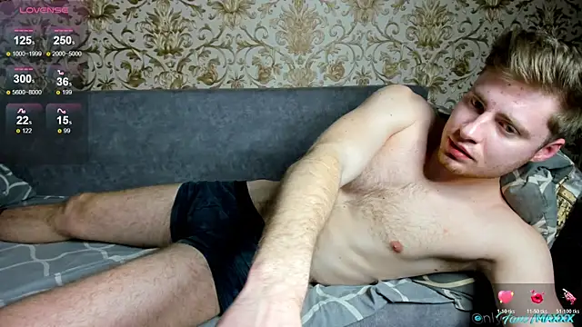 Snapshot of Maxhornyblondieman chatting on April 17, 2026, 6:22 pm Maxhornyblondieman online show from April 17, 2026, 6:22 pm
