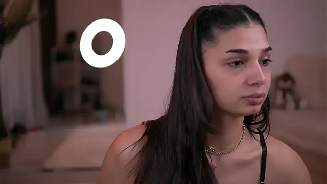 LuvCaprice online show from April 20, 2026, 6:38 am