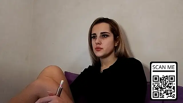 HotMusex online show from December 15, 2025, 11:38 am