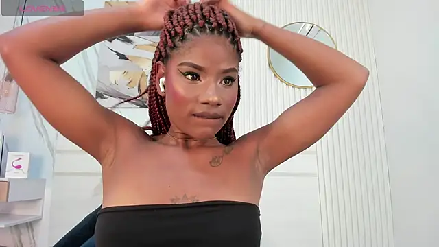 Afro Luna online show from December 15, 2025, 11:27 am