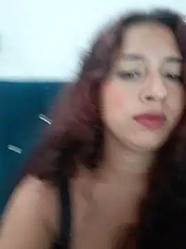 Camila Jones25 online show from November 19, 2025, 2:06 pm