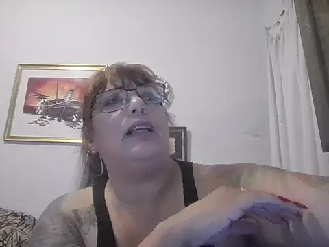 Snapshot of milenahotactrexxx chatting on March 29, 2026, 3:30 am milenahotactrexxx online show from March 29, 2026, 3:30 am