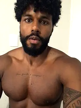 Nicolau 25 online show from November 17, 2025, 8:13 pm