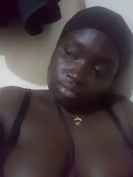 Snapshot of bigass31 chatting on November 22, 2025, 7:46 pm bigass31 online show from November 22, 2025, 7:46 pm