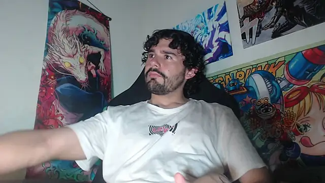 Snapshot of LuciferSantoryu chatting on March 26, 2026, 12:53 am LuciferSantoryu online show from March 26, 2026, 12:53 am