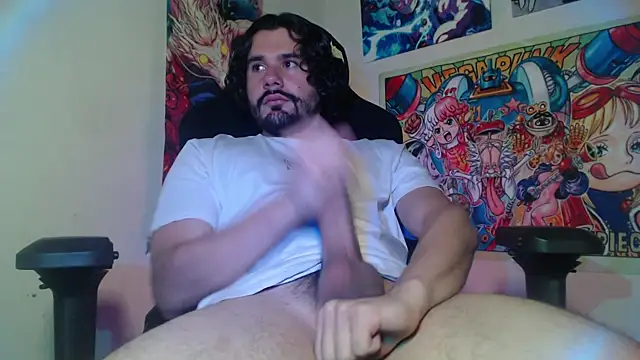 Snapshot of LuciferSantoryu chatting on July 10, 2026, 11:05 pm LuciferSantoryu online show from July 10, 2026, 11:05 pm