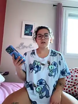 missseduction24 online show from February 6, 2026, 8:21 am