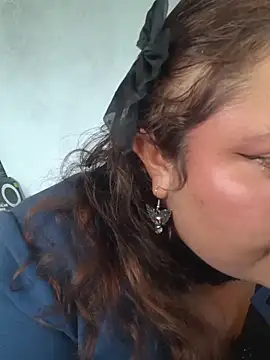 Valen-got online show from November 24, 2025, 5:02 pm