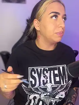 Snapshot of VeloraVyxen_ chatting on November 18, 2025, 2:49 am VeloraVyxen online show from November 18, 2025, 2:49 am