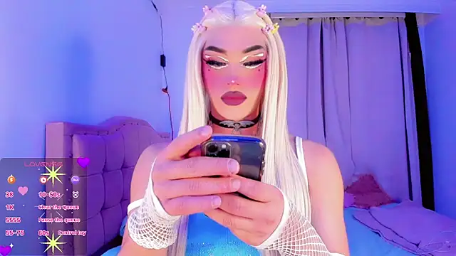 Snapshot of Shiaki_04 chatting on April 10, 2026, 4:30 am Shiaki 04 online show from April 10, 2026, 4:30 am