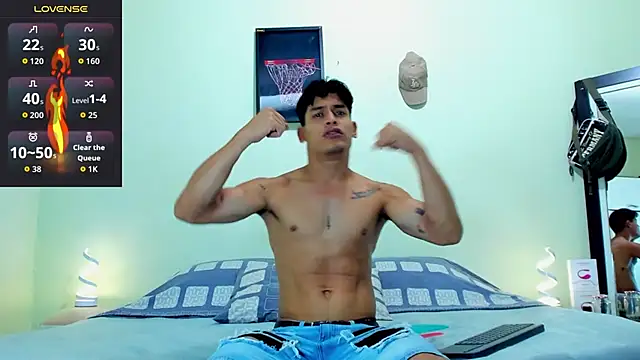 Snapshot of blorelopez chatting on March 19, 2026, 8:20 pm blorelopez online show from March 19, 2026, 8:20 pm