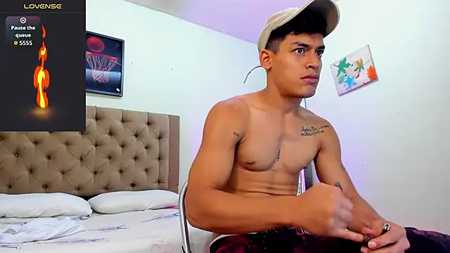 Snapshot of blorelopez chatting on February 21, 2026, 12:12 am blorelopez online show from February 21, 2026, 12:12 am