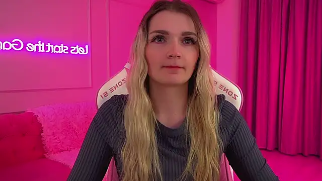 AnnyRaii online show from February 7, 2026, 6:27 pm