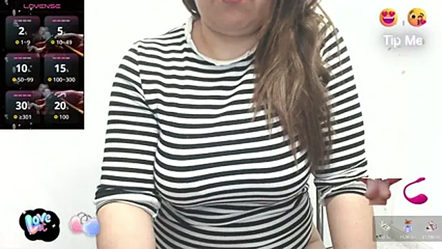 Snapshot of Ricaardiente chatting on November 24, 2025, 10:54 pm Ricaardiente online show from November 24, 2025, 10:54 pm