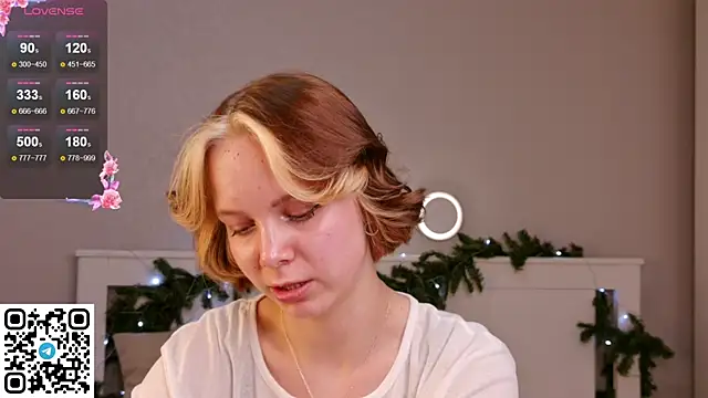 UmbraVelour online show from January 19, 2026, 2:21 pm