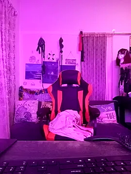 LaReineCleo online show from January 9, 2026, 8:21 am