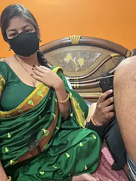 cutestpearl online show from February 28, 2026, 6:51 pm