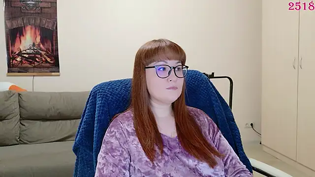 Foxy-lady online show from April 10, 2026, 11:50 am