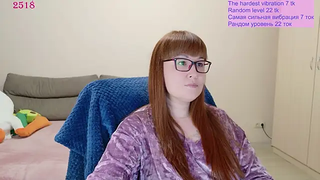 Snapshot of Foxy-lady chatting on May 20, 2026, 6:38 pm Foxy-lady online show from May 20, 2026, 6:38 pm