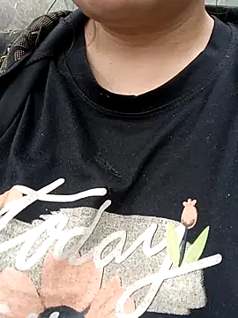 Snapshot of Pampirara chatting on March 21, 2026, 9:14 am Pampirara online show from March 21, 2026, 9:14 am